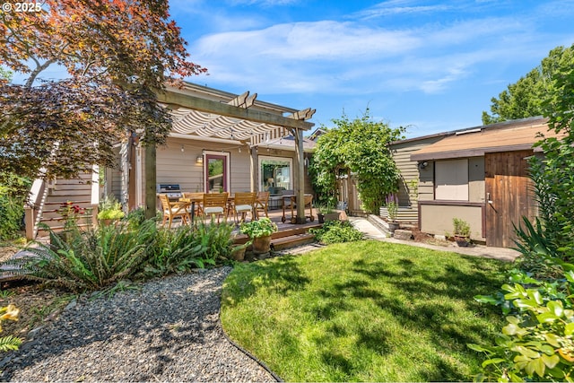 2804 NE 61st Ave, Portland, OR 97213 - view of grassy yard featuring outdoor dining area and a deck