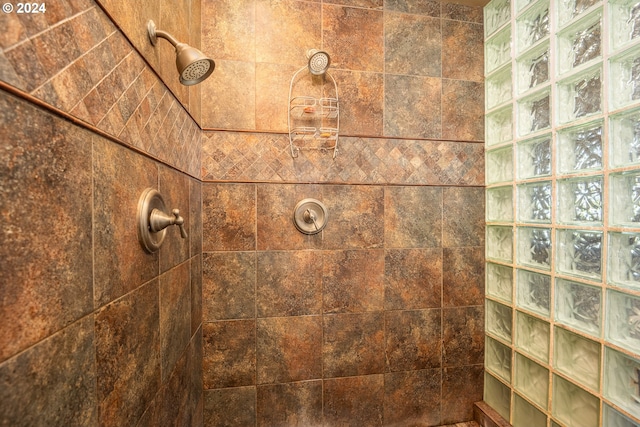details featuring walk in shower