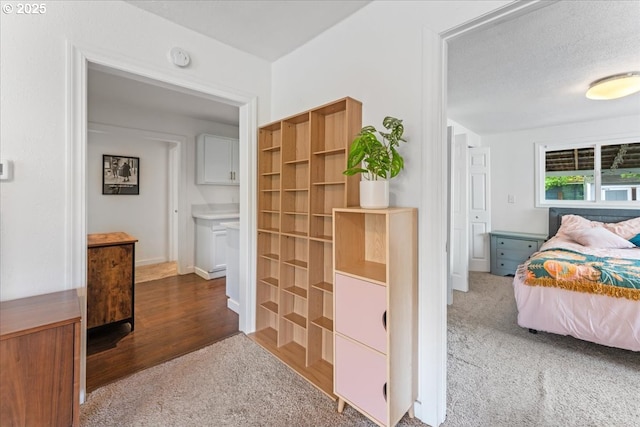 bedroom featuring carpet flooring
