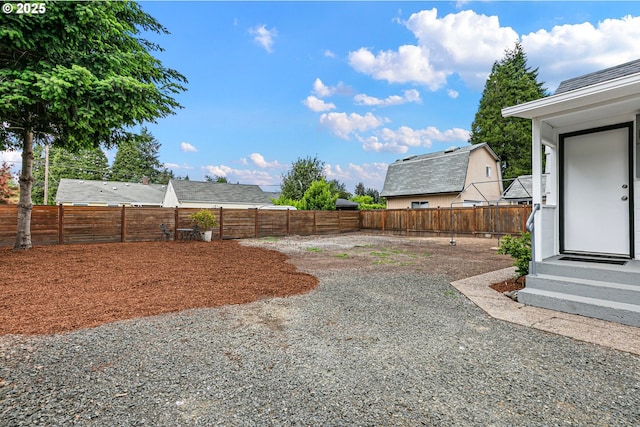 1090 Maple Dr, Eugene, OR 97404 - fenced backyard featuring entry steps