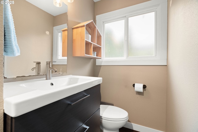 4607 SE 88th Ave, Portland, OR 97266 - half bath with vanity, toilet, and baseboards