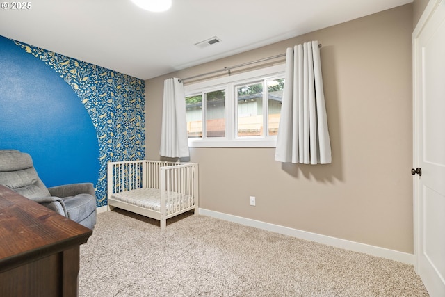 4607 SE 88th Ave, Portland, OR 97266 - bedroom featuring baseboards, carpet, wallpapered walls, and an accent wall