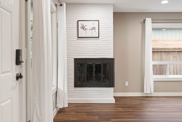4607 SE 88th Ave, Portland, OR 97266 - unfurnished living room featuring wood finished floors, baseboards, recessed lighting, and a fireplace