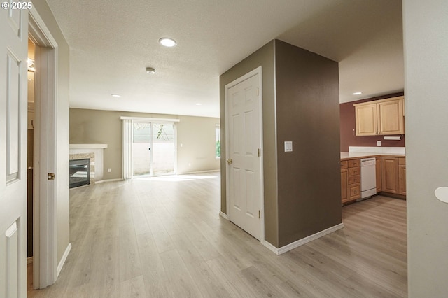 13924 NE 7th Ct, Vancouver, WA 98685 - hallway featuring light wood-type flooring, baseboards, and recessed lighting