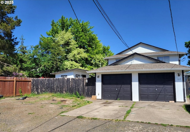 729 NW Evans St, Sheridan, OR 97378 - view of detached garage