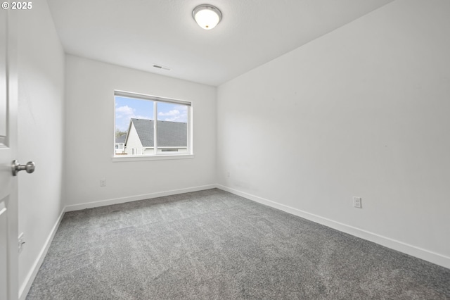 empty room with carpet