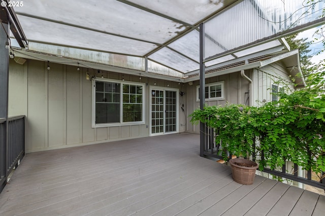 7105 Mississippi Dr, Vancouver, WA 98664 - view of wooden terrace
