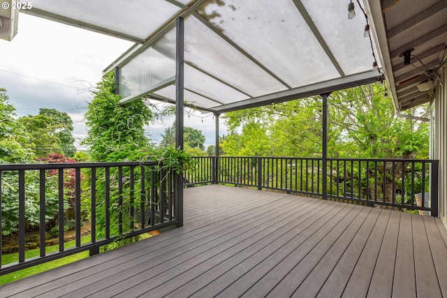 7105 Mississippi Dr, Vancouver, WA 98664 - view of wooden terrace