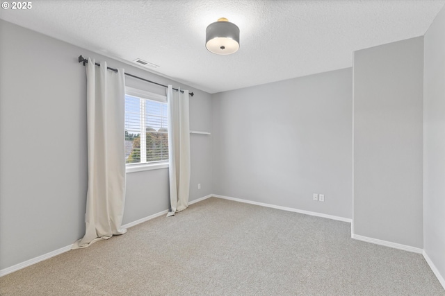 19338 Inishbride Ct, Oregon City, OR 97045 - empty room with carpet flooring and a textured ceiling