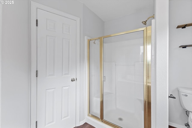 19338 Inishbride Ct, Oregon City, OR 97045 - full bathroom with a stall shower and toilet