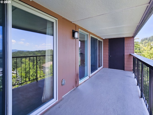 213 Oswego, Lake Oswego, OR 97035 - view of balcony