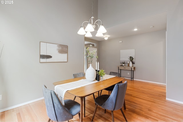 555 NE 58th Ave, Hillsboro, OR 97124 - dining area featuring a chandelier, light wood-style flooring, baseboards, and recessed lighting