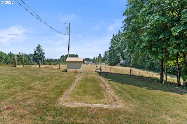 28410 S Beavercreek Rd, Mulino, OR 97042 - view of yard featuring a storage shed and a rural view