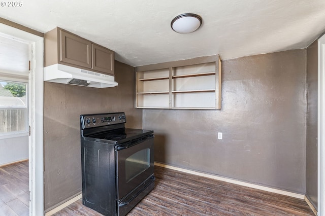173 N Seneca Rd, Eugene, OR 97402 - kitchen featuring electric range, under cabinet range hood, and wood finished floors