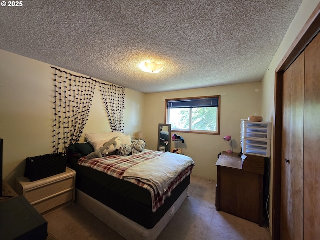 4545 Ridenour St, Roseburg, OR 97470 - bedroom with a textured ceiling, carpet floors, and a closet