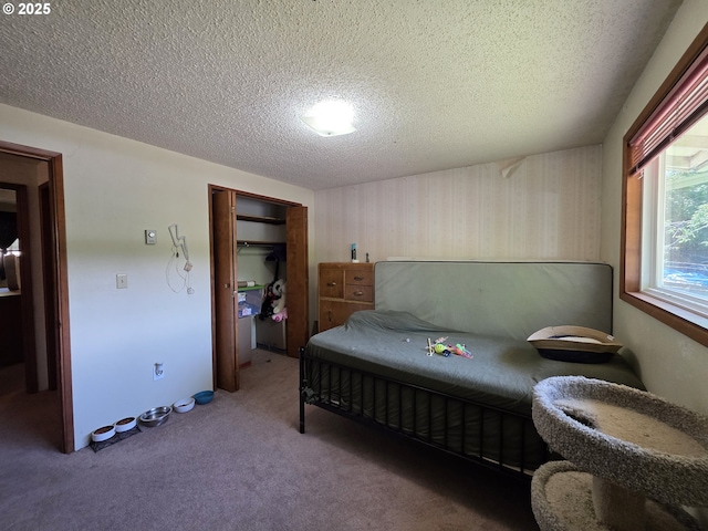 4545 Ridenour St, Roseburg, OR 97470 - bedroom with a closet, a textured ceiling, and carpet floors