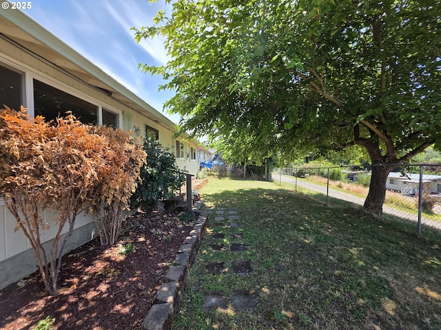 4545 Ridenour St, Roseburg, OR 97470 - view of fenced yard