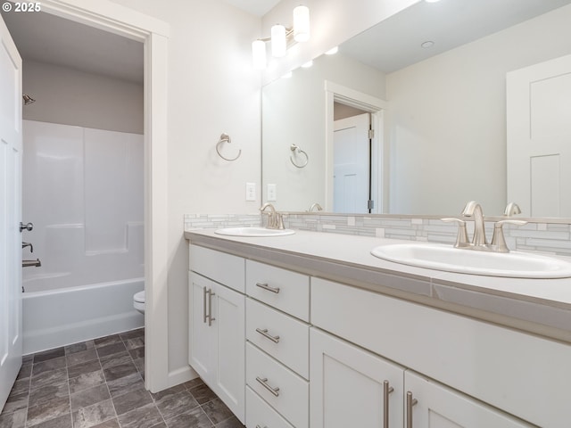 6820 N 89th Loop, Camas, WA 98607 - bathroom with double vanity and shower / washtub combination
