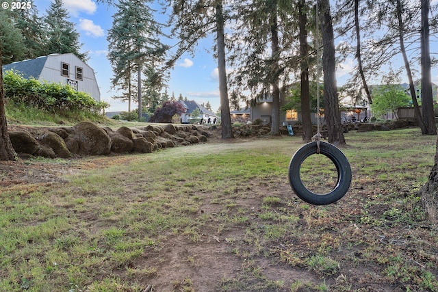 11712 Finnegans Way, Oregon City, OR 97045 - view of grassy yard