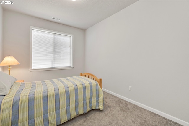 bedroom with carpet flooring