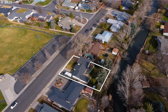 1524 SW 44th St, Pendleton, OR 97801 - aerial overview of property's location featuring nearby suburban area and property parcel outlined