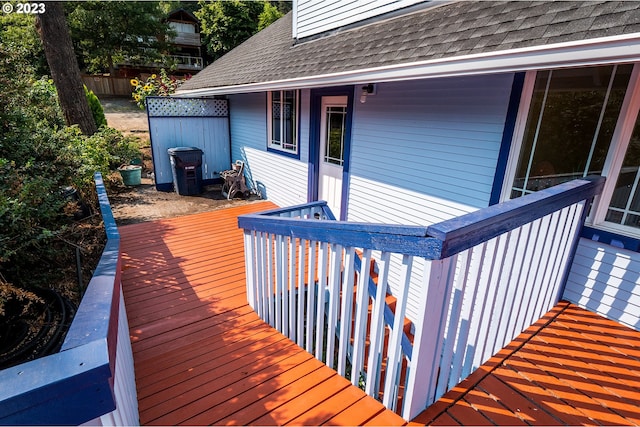 deck featuring fence