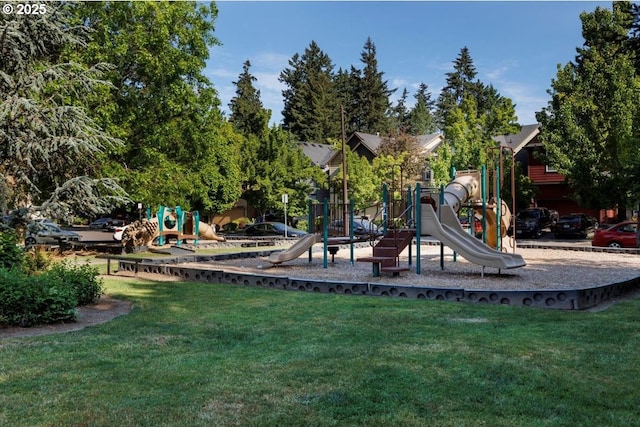 249 NW Mandi St, Hillsboro, OR 97124 - community playground with a yard