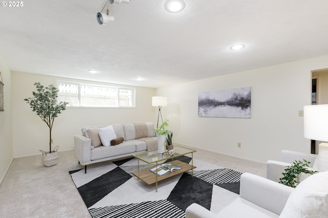 17243 Fernwood Dr, Lake Oswego, OR 97034 - living room with carpet floors, recessed lighting, and baseboards