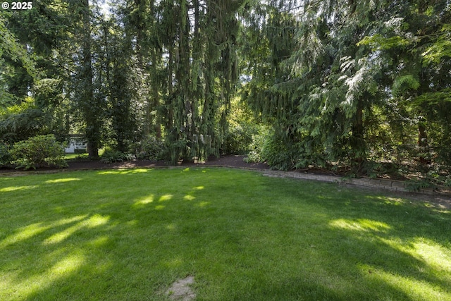17243 Fernwood Dr, Lake Oswego, OR 97034 - view of grassy yard