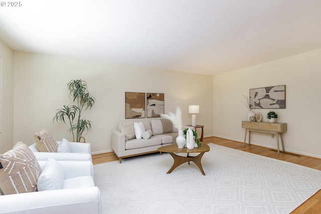 17243 Fernwood Dr, Lake Oswego, OR 97034 - living area featuring light wood-style flooring and baseboards