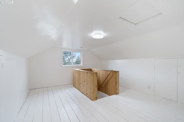 1006 Stillwell Ave, Tillamook, OR 97141 - bonus room with lofted ceiling and light wood-style flooring