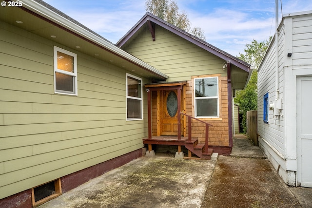 1006 Stillwell Ave, Tillamook, OR 97141 - view of front facade