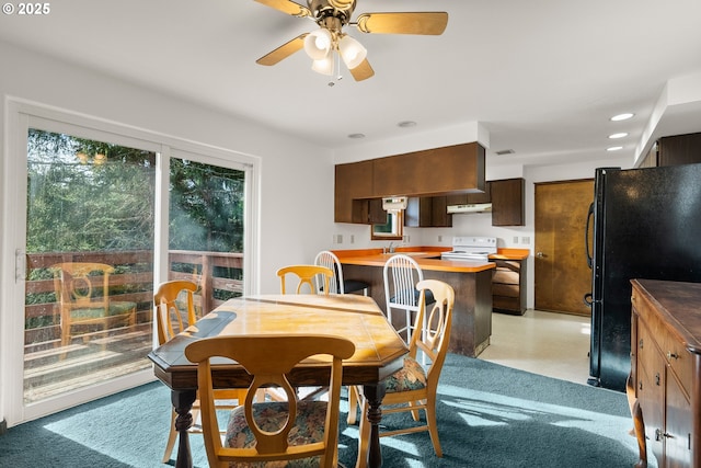 1521 Ranch Rd, Reedsport, OR 97467 - dining room featuring a ceiling fan and recessed lighting