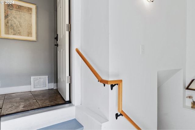 7516 N Brandon Ave, Portland, OR 97217 - staircase with baseboards