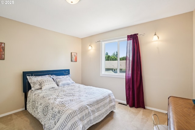 5018 N Vanderbilt St, Portland, OR 97203 - carpeted bedroom with baseboards