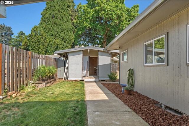 52396 SW 2nd St, Scappoose, OR 97056 - view of yard