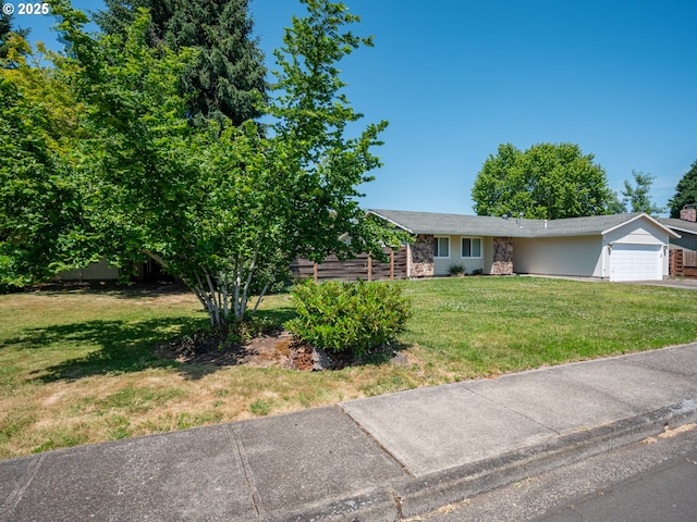 841 NE Kathryn St, Hillsboro, OR 97124 - view of front of house featuring a garage