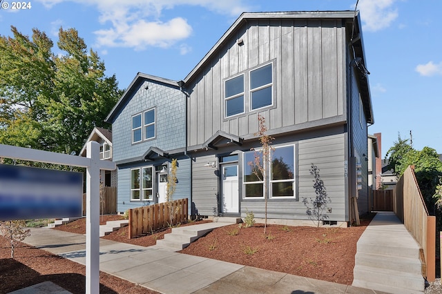 view of front of home