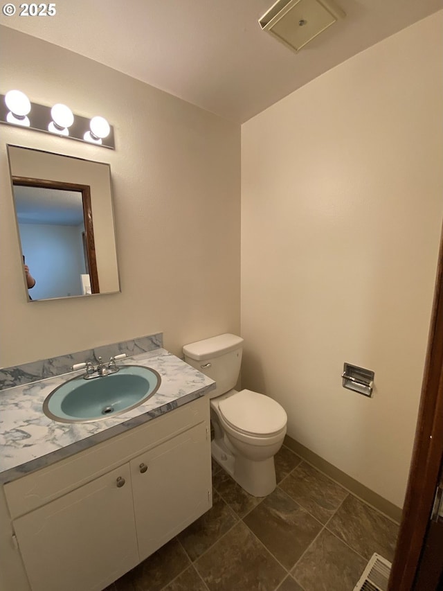 845 Waite St, Eugene, OR 97402 - bathroom featuring vanity and toilet