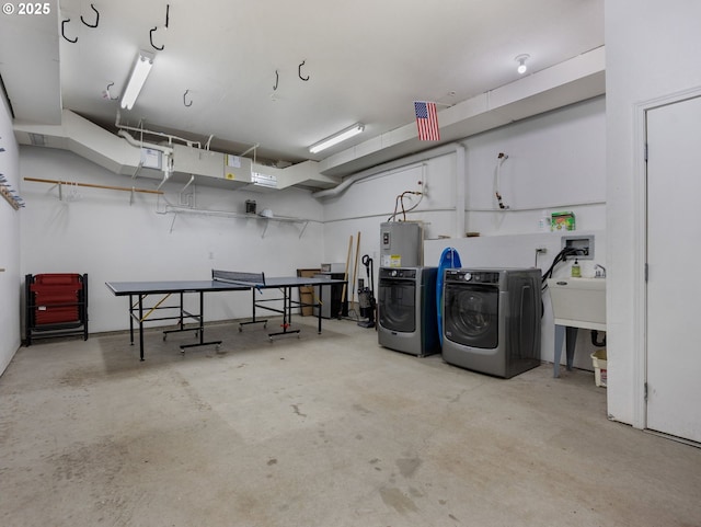 30605 E Camryn Way Unit D20, Government Camp, OR 97028 - below grade area featuring washer and clothes dryer, water heater, and a sink