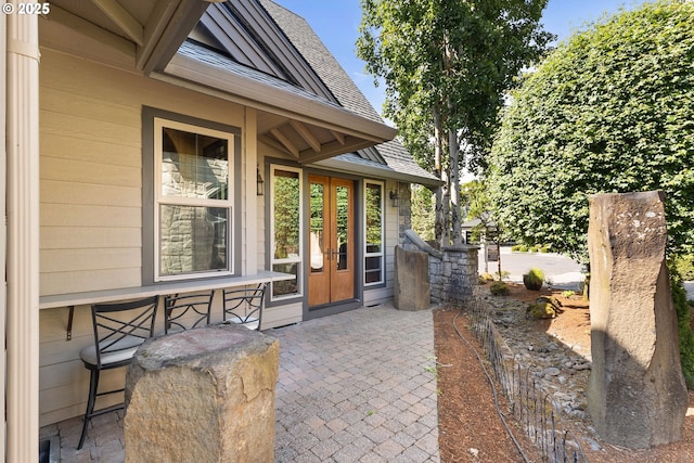 632 W T St, Washougal, WA 98671 - view of patio featuring french doors