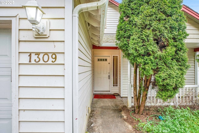 view of doorway to property