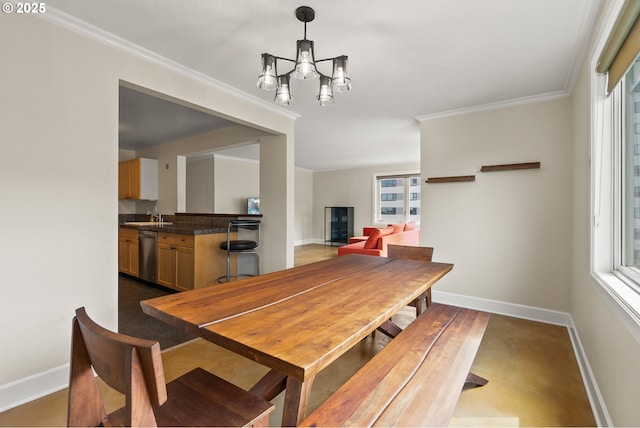 2211 SW Park Pl, Portland, OR 97205 - dining area with a chandelier and crown molding