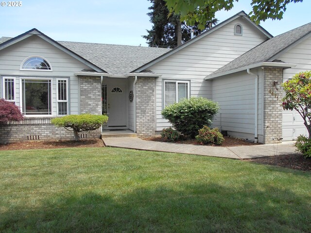 4471 Spring Meadow Ave, Eugene, OR 97404 - ranch-style house with roof with shingles, a front lawn, and brick siding