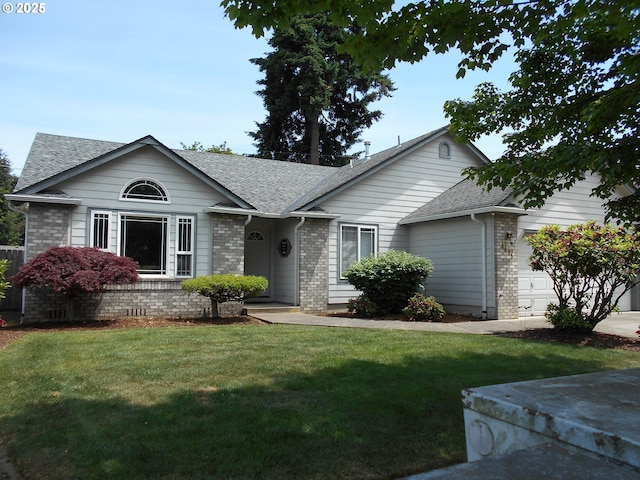 4471 Spring Meadow Ave, Eugene, OR 97404 - single story home featuring an attached garage, a front lawn, and a shingled roof