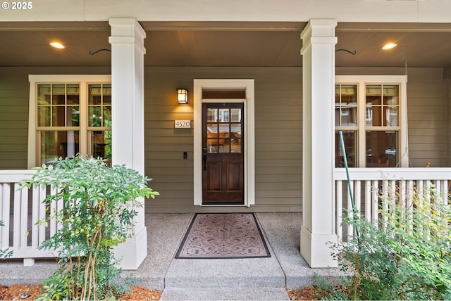 4520 Trillium, Woods, Lake Oswego, OR 97035 - property entrance with a porch