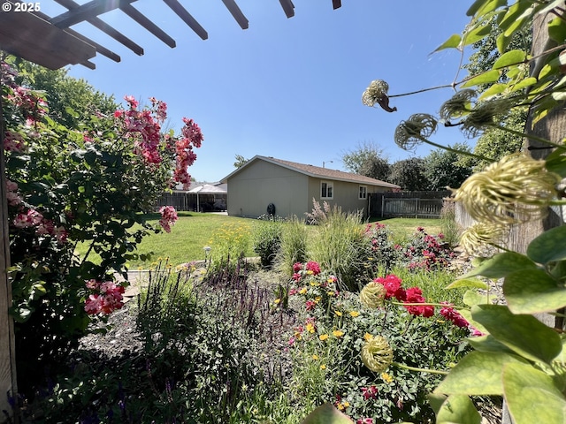 160 Heather Dr, Stanfield, OR 97875 - view of yard