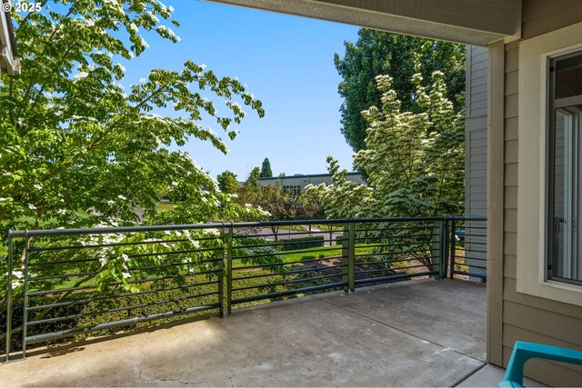 4873 NW Promenade Ter Unit 122, Portland, OR 97229 - view of balcony