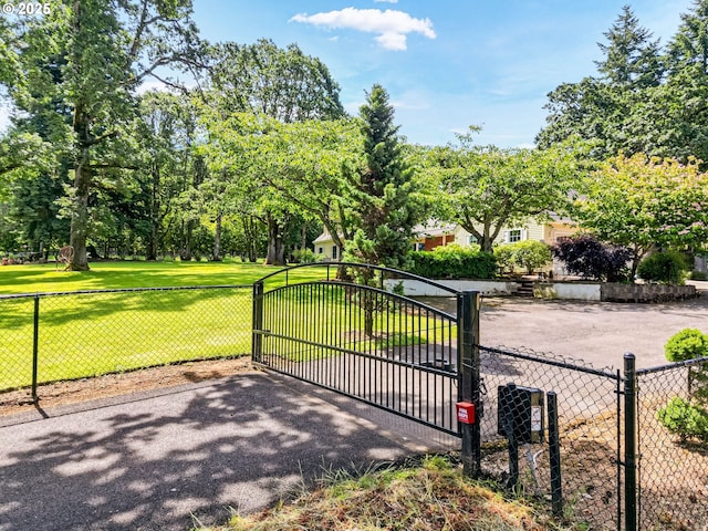 4269 Victor Point Rd, Silverton, OR 97381 - view of gate