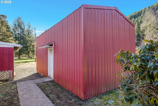 view of outbuilding